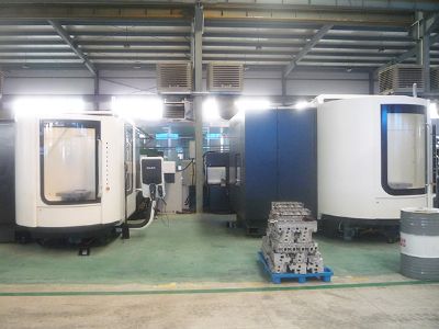 Horizontal Machining Center